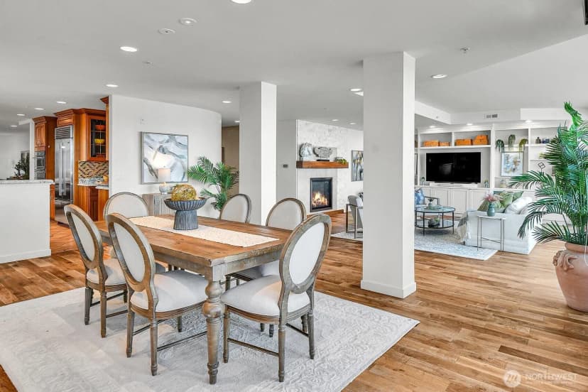 Property photo for 1374 Alki Avenue Sw #400, Seattle photo 6