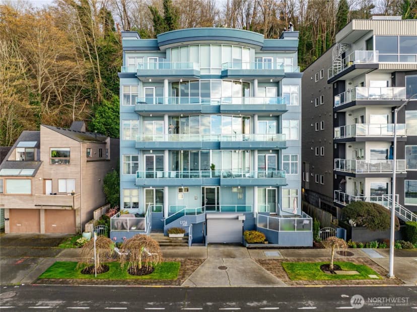 Property photo for 1374 Alki Avenue Sw #400, Seattle photo 3