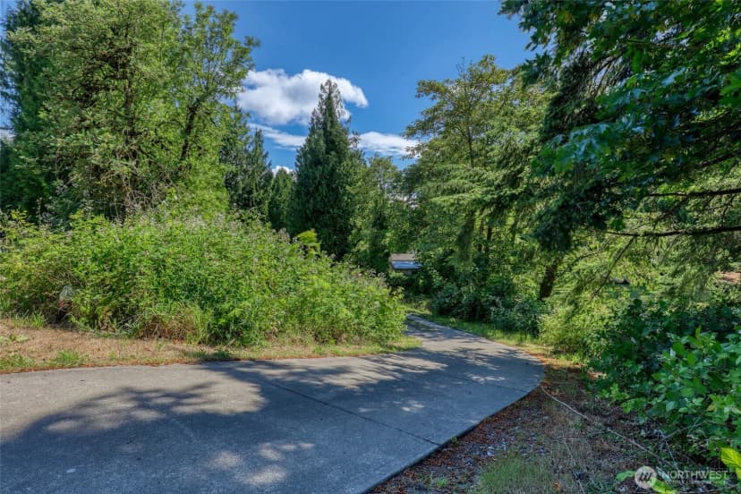 Property photo for 2035 Chico Way Nw, Bremerton photo 13