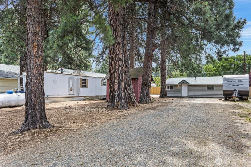 Property photo for 415 Broadway Avenue, South Cle Elum photo 16