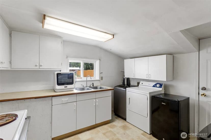 Property photo for 415 Broadway Avenue, South Cle Elum photo 5