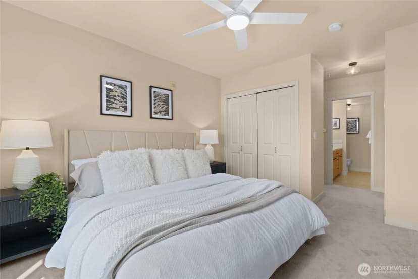 Property photo for 5001 California Avenue Sw #504, Seattle photo 20