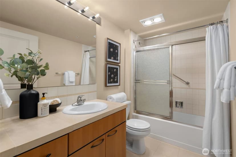 Property photo for 5001 California Avenue Sw #504, Seattle photo 21