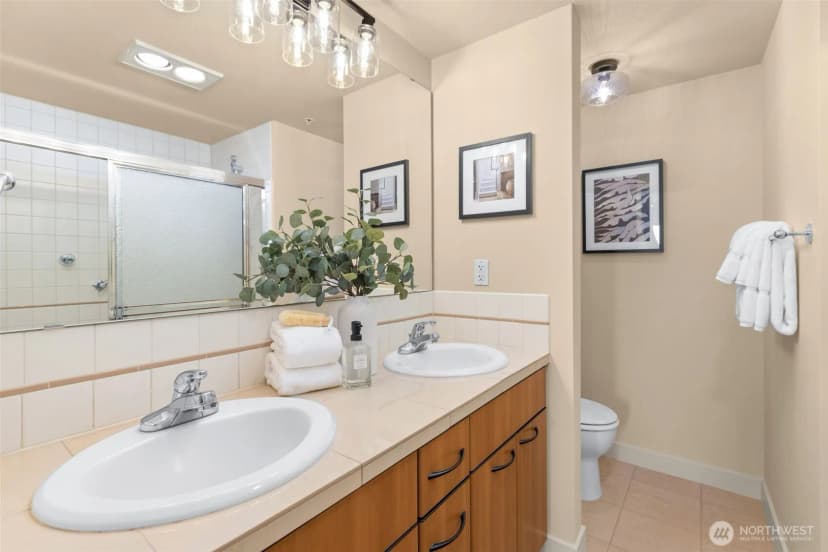 Property photo for 5001 California Avenue Sw #504, Seattle photo 16