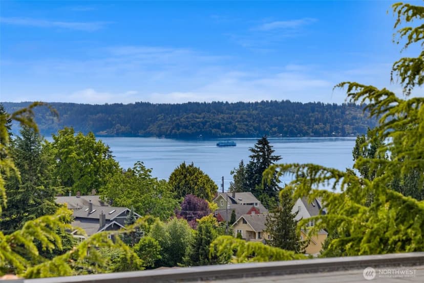Property photo for 5001 California Avenue Sw #504, Seattle photo 29