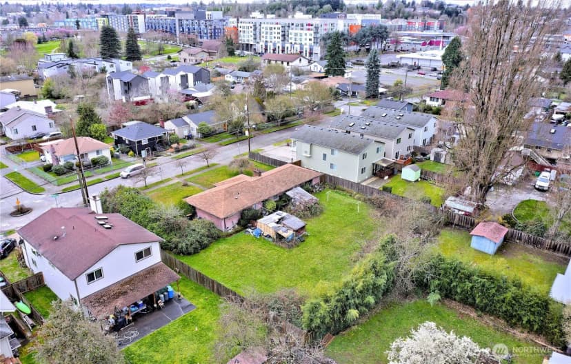 Property photo for 4422 S Myrtle Street, Seattle photo 3