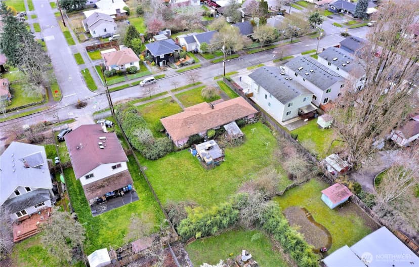 Property photo for 4422 S Myrtle Street, Seattle photo 4