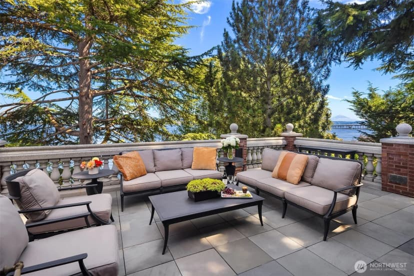 Property photo for 3038 E Laurelhurst Drive Ne, Seattle photo 18