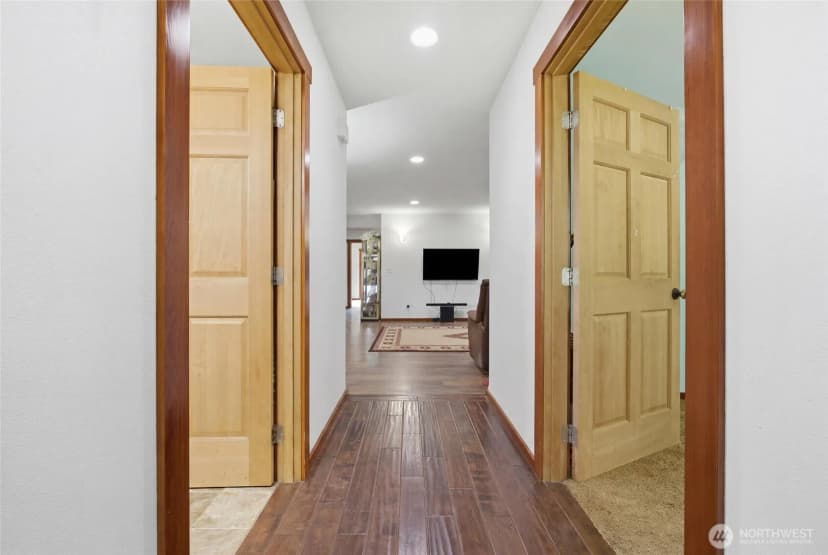 Property photo for 4342 Herring Street, Langley photo 10