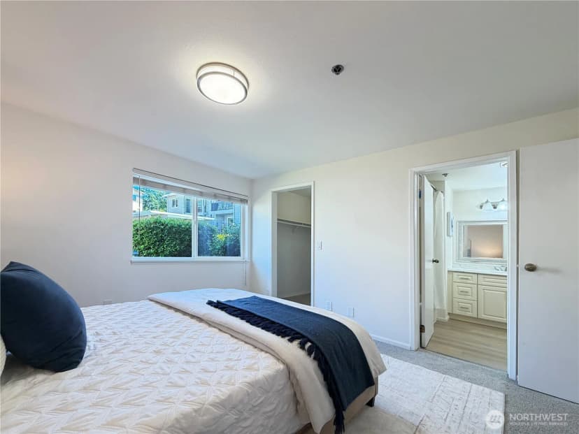 Property photo for 1626 Grant Avenue S #e101, Renton photo 9