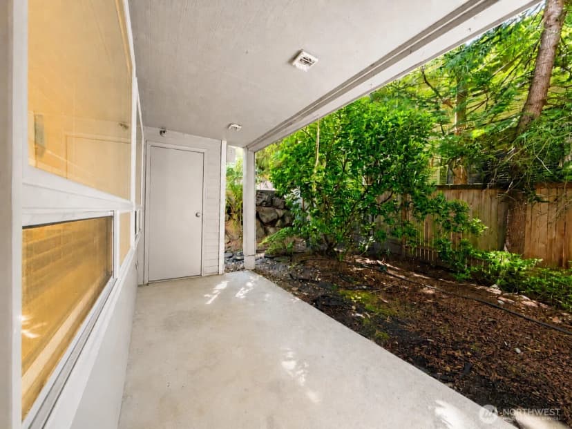 Property photo for 1626 Grant Avenue S #e101, Renton photo 34