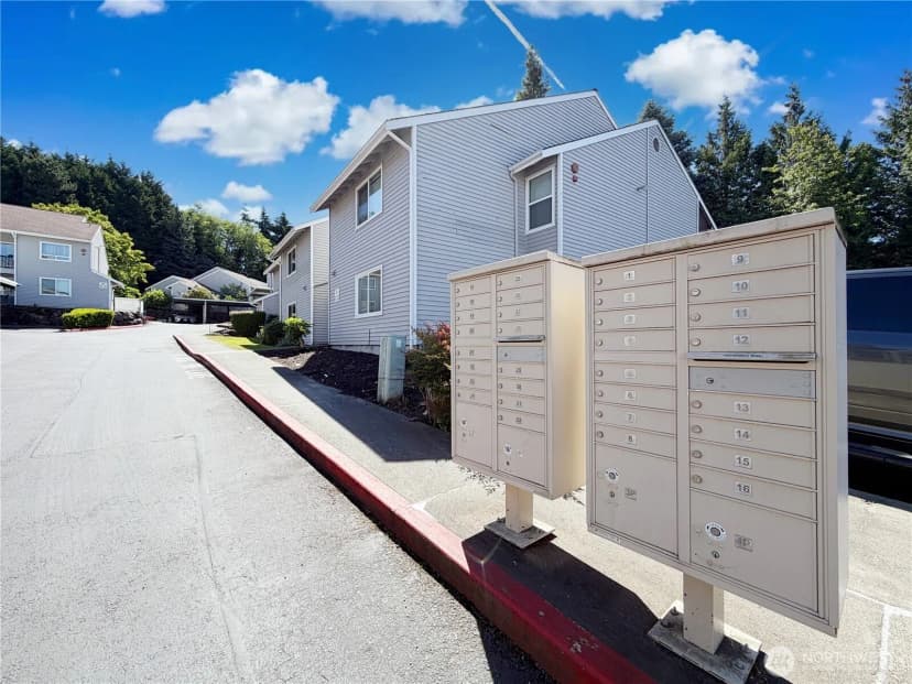 Property photo for 1626 Grant Avenue S #e101, Renton photo 38