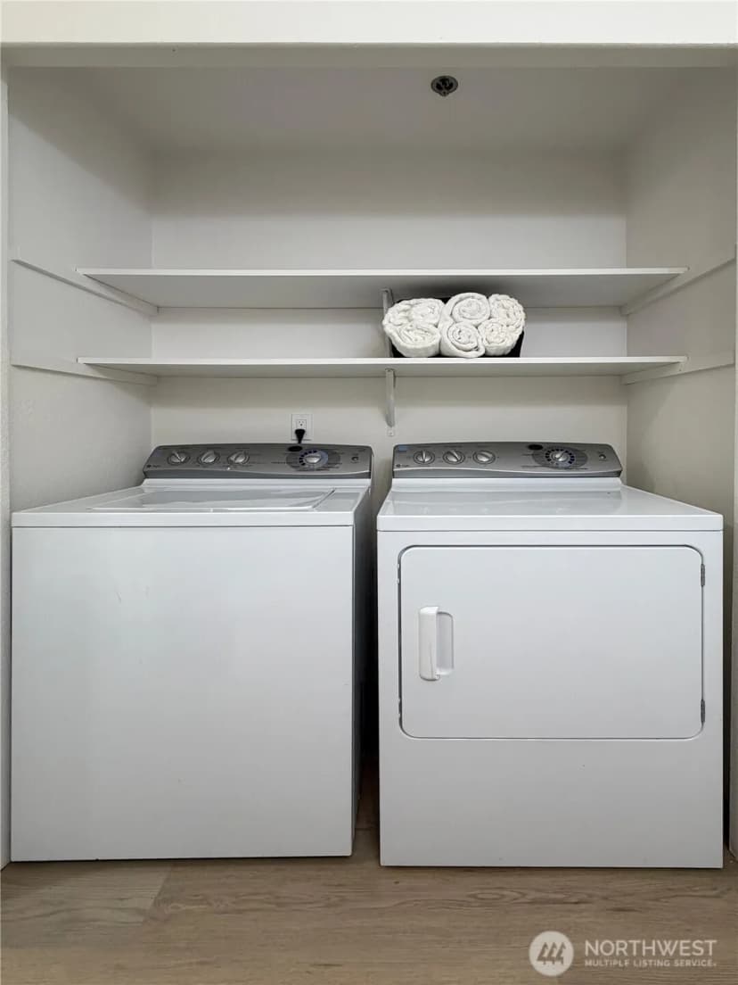 Property photo for 1626 Grant Avenue S #e101, Renton photo 12