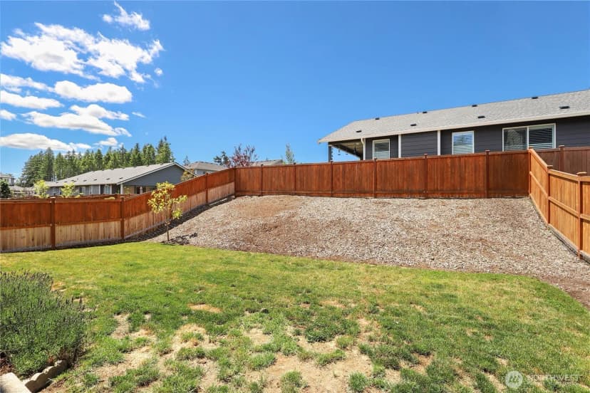 Property photo for 1797 Ashby Avenue Nw, Poulsbo photo 32