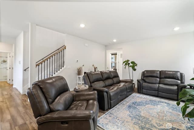 Property photo for 1797 Ashby Avenue Nw, Poulsbo photo 5