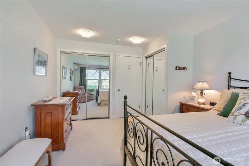 Property photo for 4114 Providence Point Drive Se #2014, Issaquah photo 17