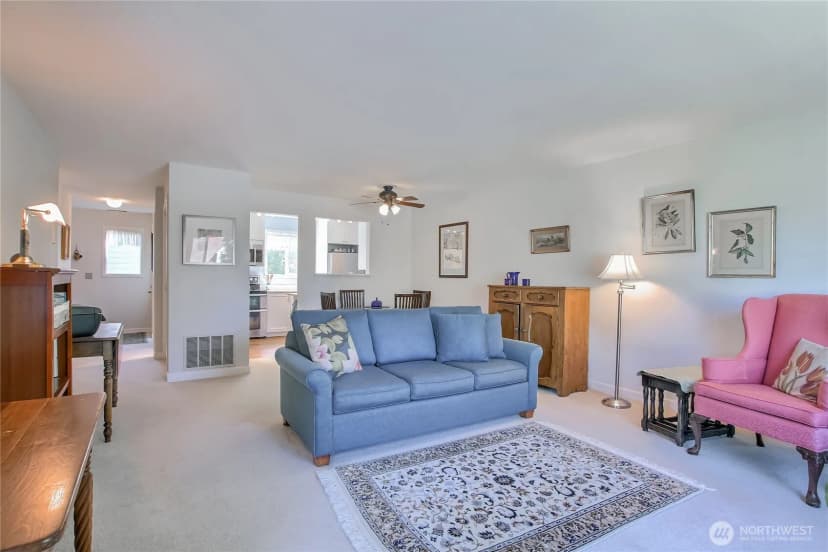 Property photo for 4114 Providence Point Drive Se #2014, Issaquah photo 12