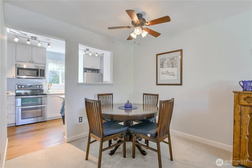 Property photo for 4114 Providence Point Drive Se #2014, Issaquah photo 14