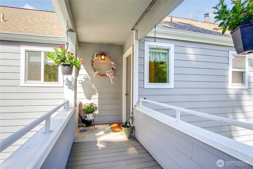 Property photo for 4114 Providence Point Drive Se #2014, Issaquah photo 2