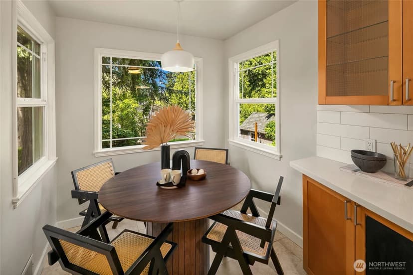 Property photo for 11535 40th Avenue Ne, Seattle photo 11