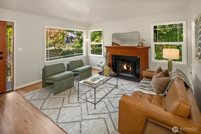 Property photo for 11535 40th Avenue Ne, Seattle photo 7