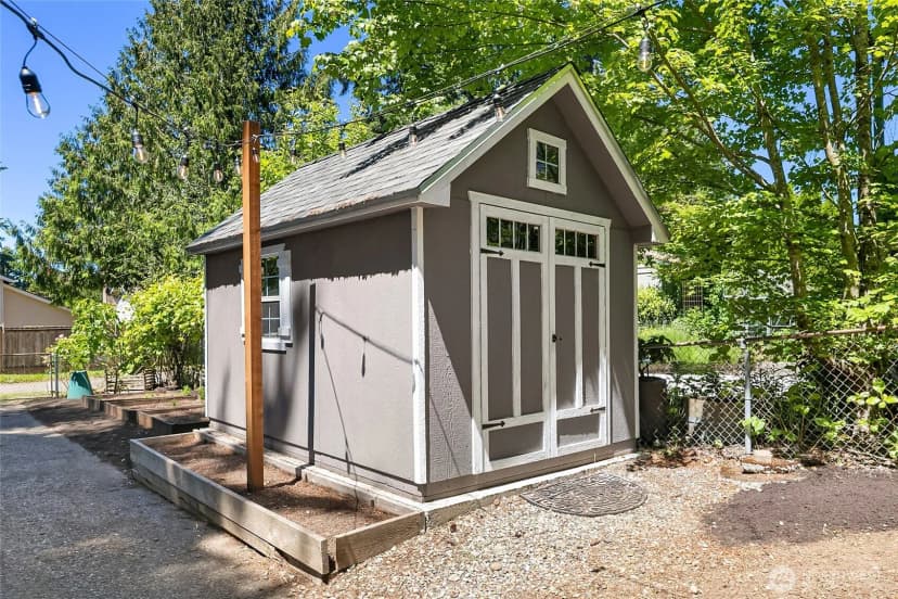Property photo for 11535 40th Avenue Ne, Seattle photo 26