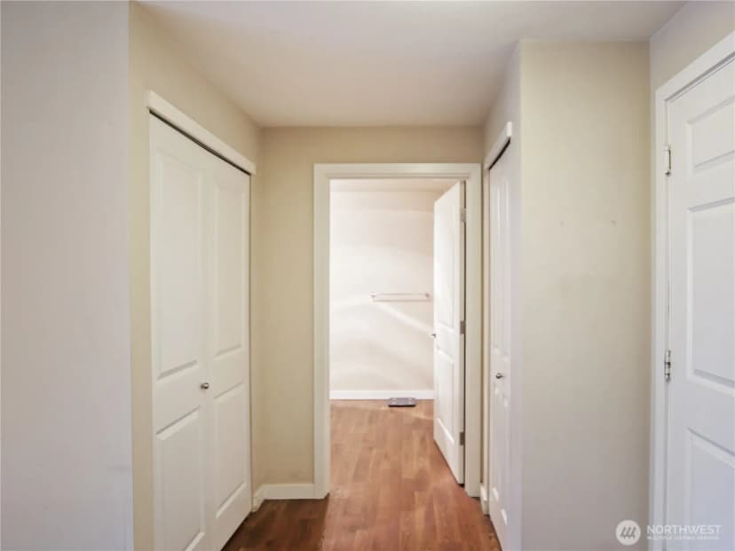 Property photo for 108 5th Avenue S #504, Seattle photo 15
