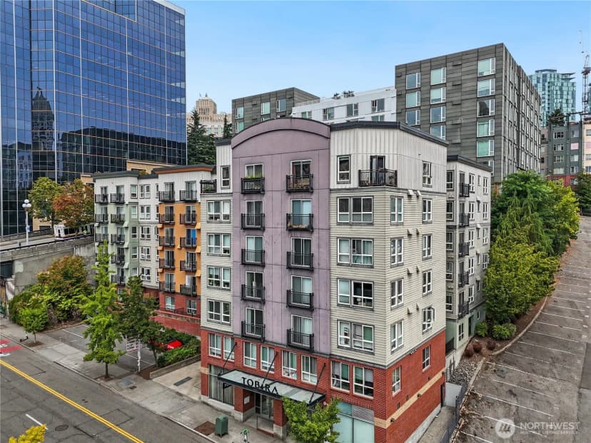 Property photo for 108 5th Avenue S #504, Seattle photo 29