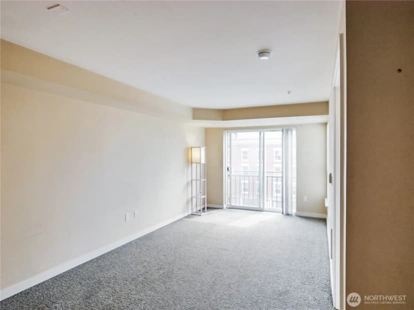 Property photo for 108 5th Avenue S #504, Seattle photo 6