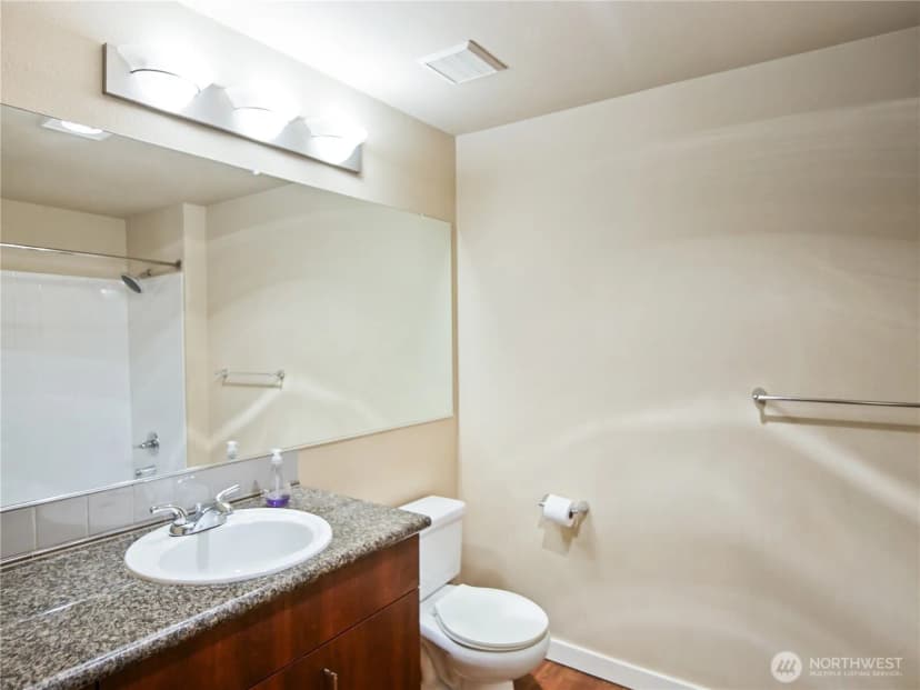 Property photo for 108 5th Avenue S #504, Seattle photo 16
