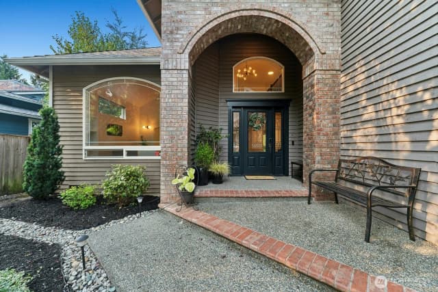 Property photo for 2921 128th Street Se, Everett photo 4