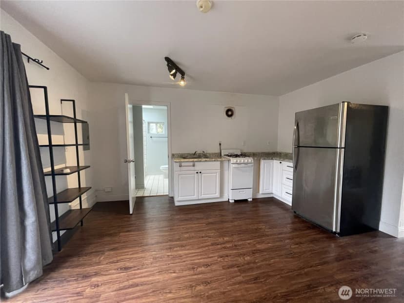 Property photo for 321 Nw Harrison Street, Pullman photo 22