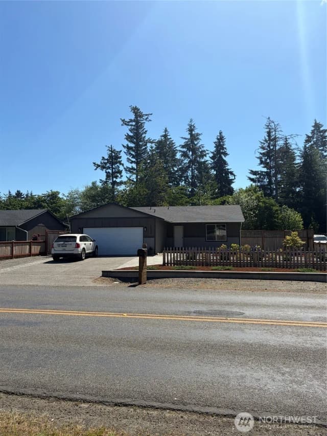 Property photo for 12025 Prairie Ridge Drive E, Bonney Lake photo 2