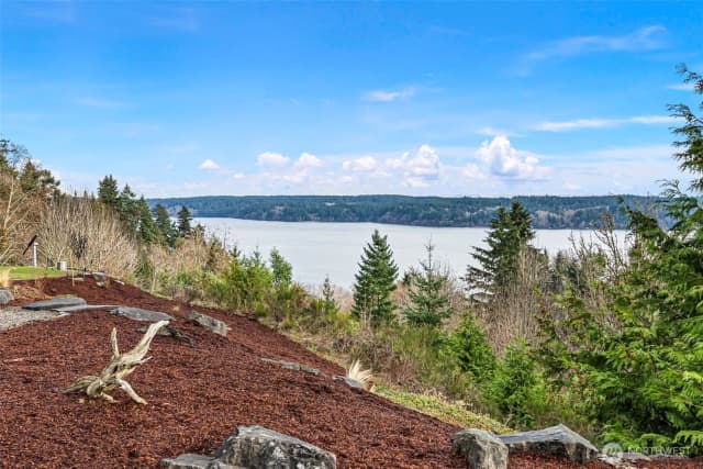 Property photo for 14815 14th Avenue Nw, Gig Harbor photo 2
