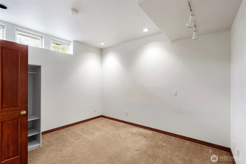 Property photo for 14815 14th Avenue Nw, Gig Harbor photo 32