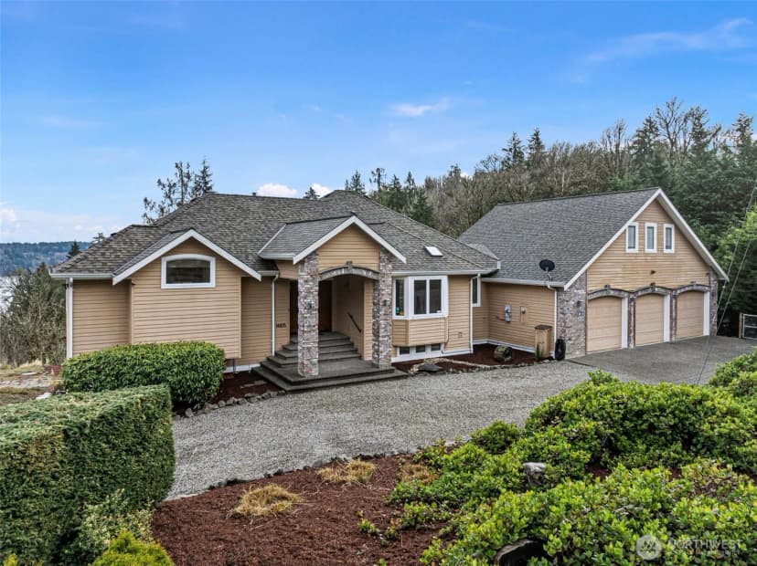Property photo for 14815 14th Avenue Nw, Gig Harbor photo 3