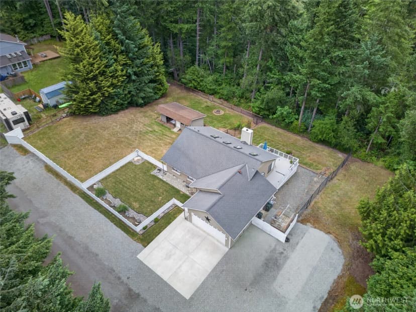 Property photo for 533 6th Court, Fox Island photo 33