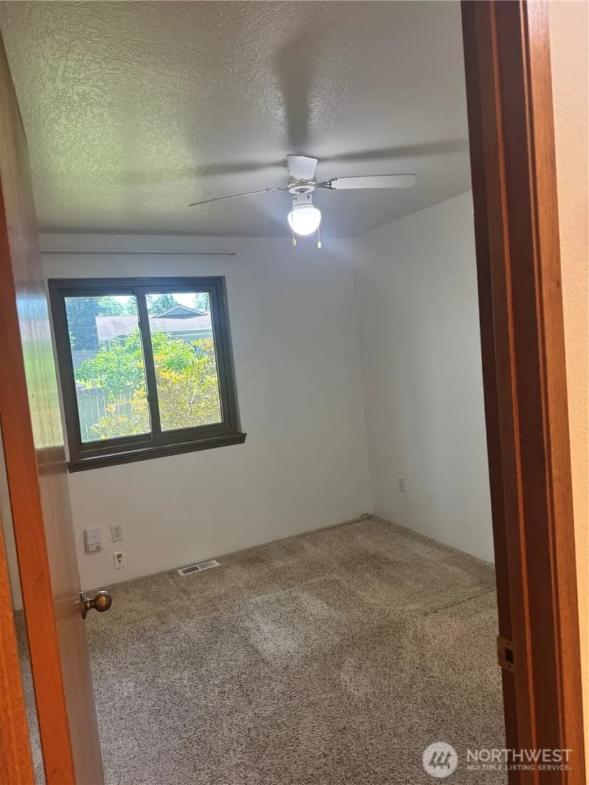 Property photo for 9125 15th Place Se, Lake Stevens photo 13
