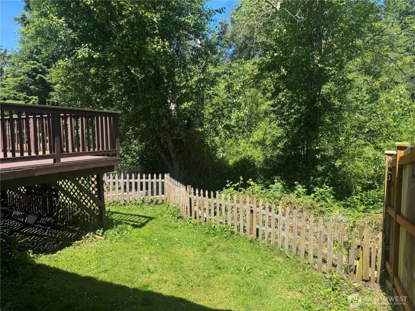 Property photo for 9125 15th Place Se, Lake Stevens photo 18
