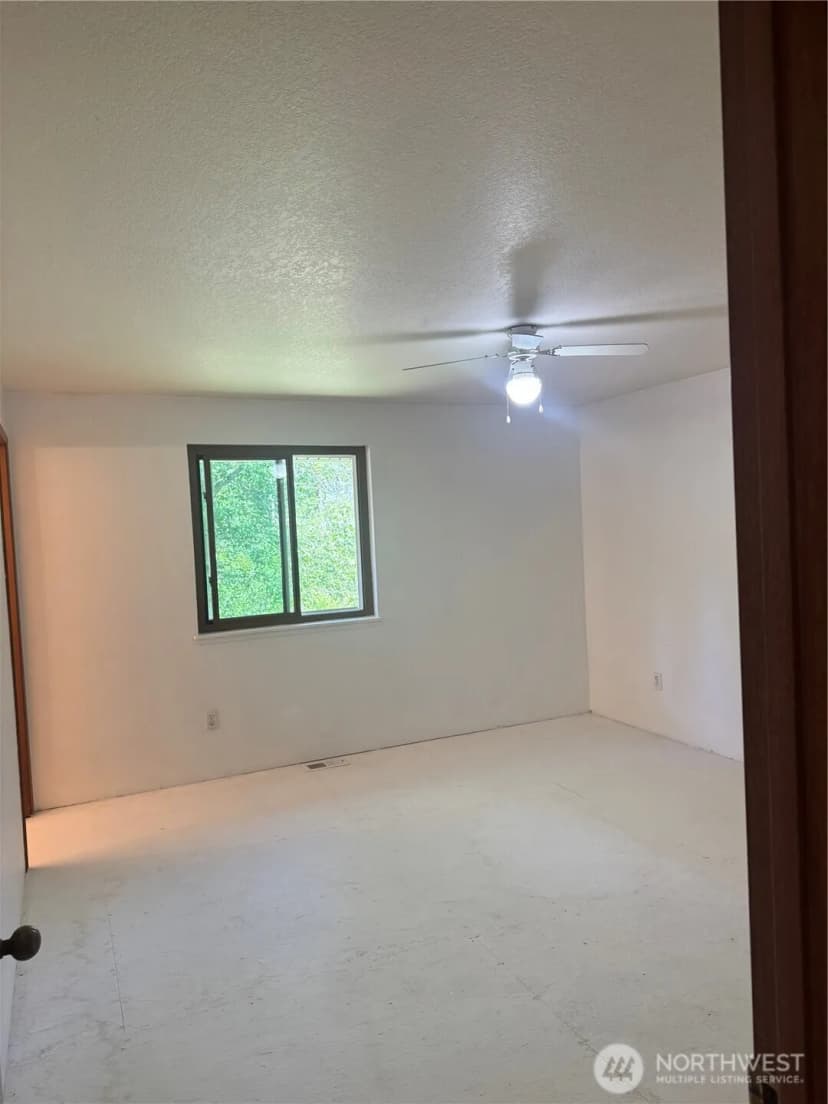 Property photo for 9125 15th Place Se, Lake Stevens photo 11