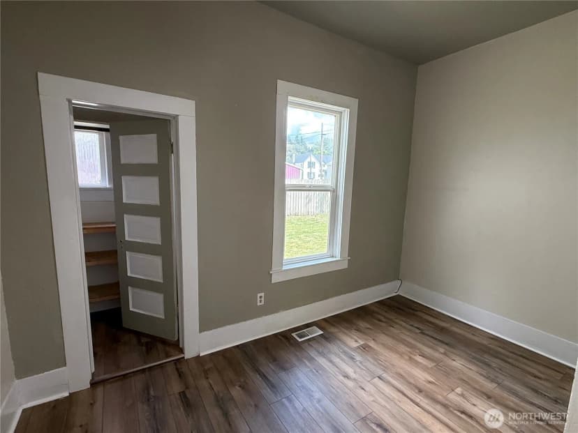 Property photo for 416 E Spring Street, Dayton photo 17