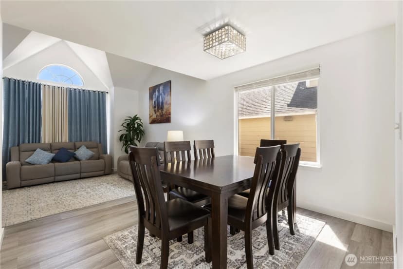 Property photo for 24019 114th Place Se, Kent photo 9