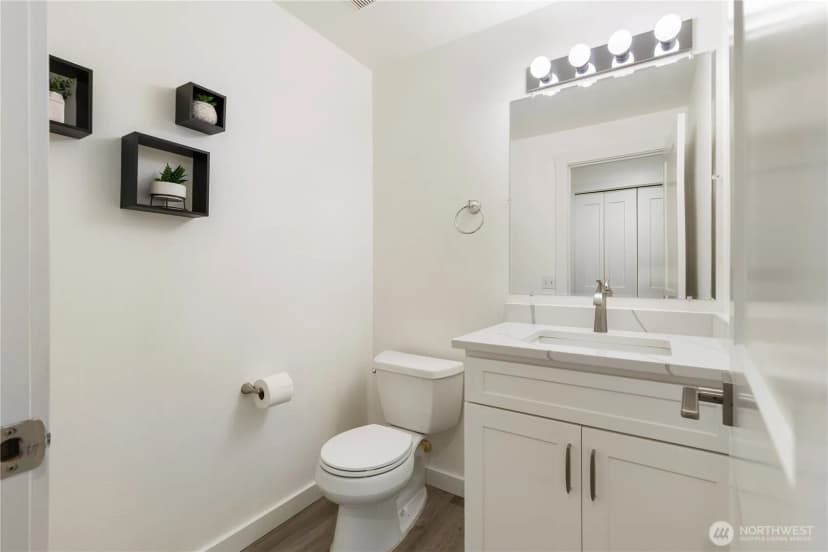 Property photo for 24019 114th Place Se, Kent photo 18