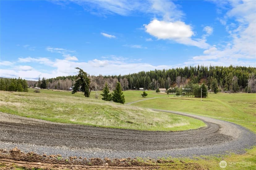 Property photo for 4010 Teanaway Middle Fork Rd, Cle Elum photo 14