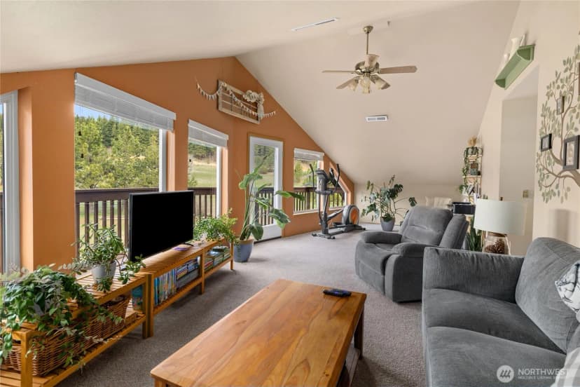 Property photo for 4010 Teanaway Middle Fork Rd, Cle Elum photo 35