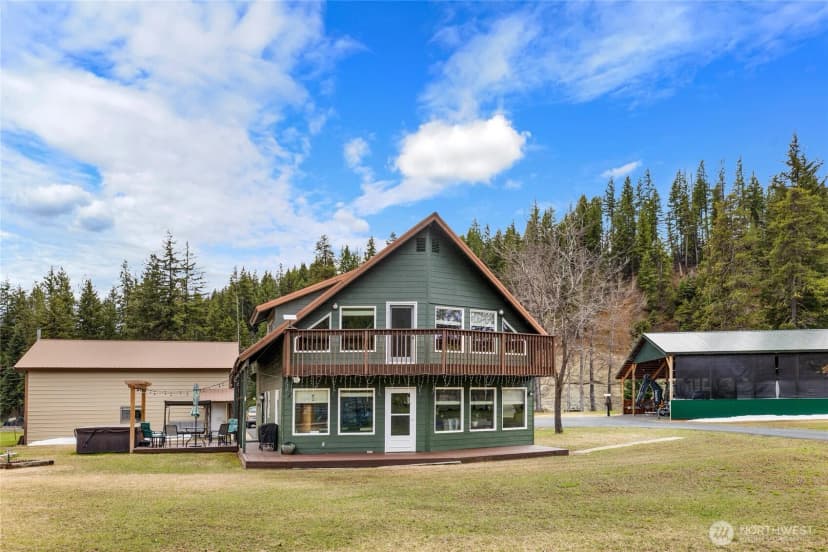 Property photo for 4010 Teanaway Middle Fork Rd, Cle Elum photo 9