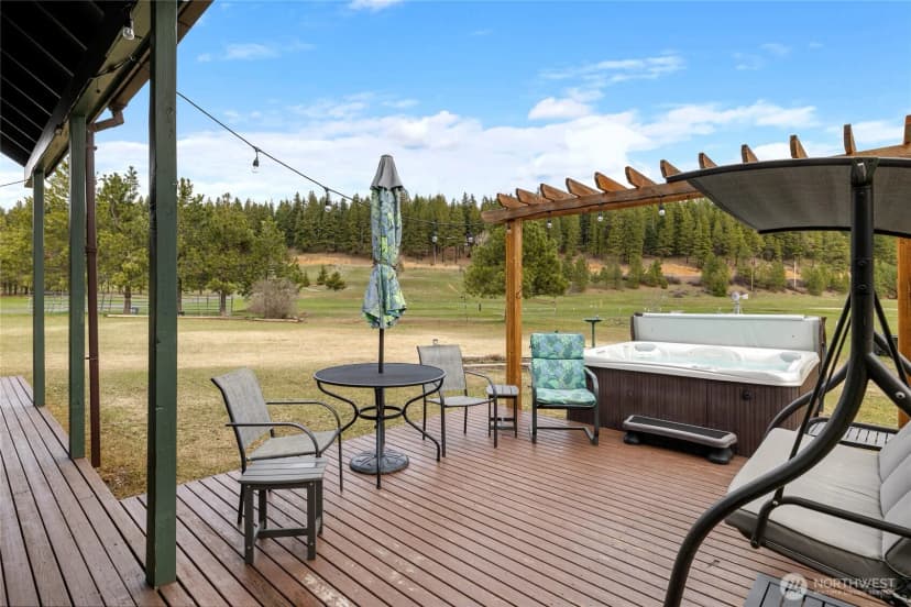 Property photo for 4010 Teanaway Middle Fork Rd, Cle Elum photo 18