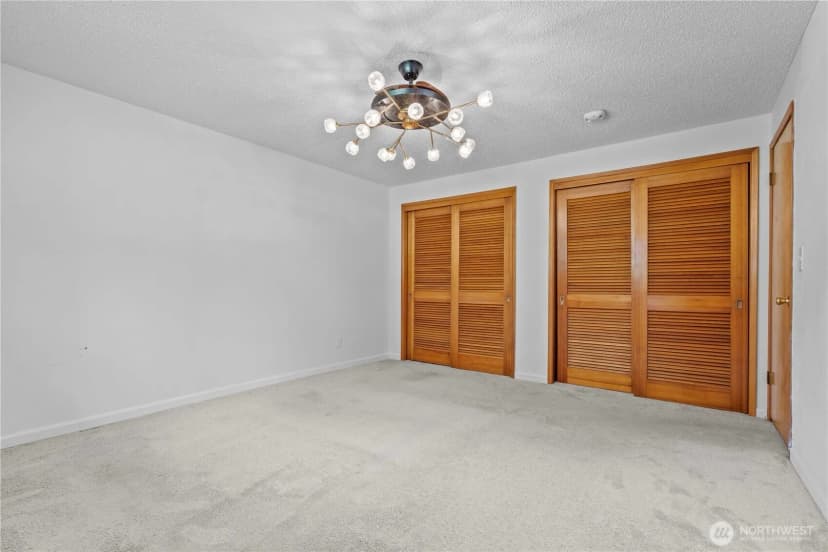Property photo for 6712 53rd Street W, University Place photo 13