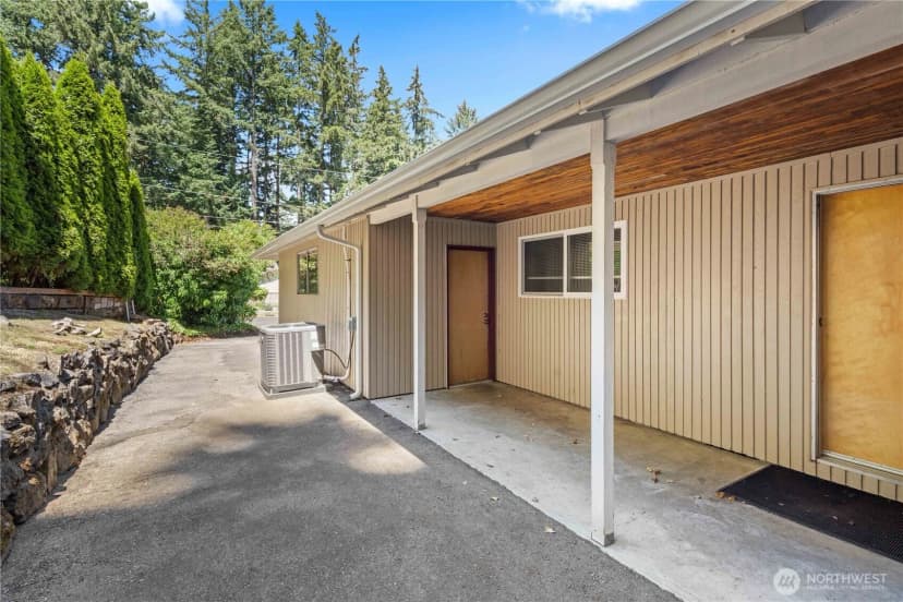 Property photo for 6712 53rd Street W, University Place photo 31