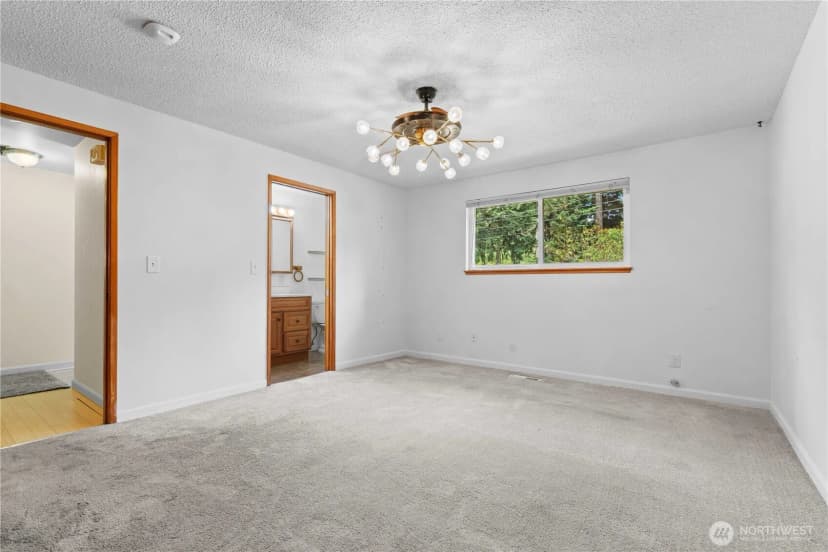 Property photo for 6712 53rd Street W, University Place photo 12